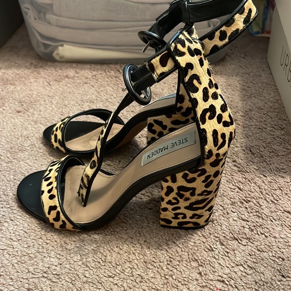 Steve Madden chunky heels - Picture 2 of 2